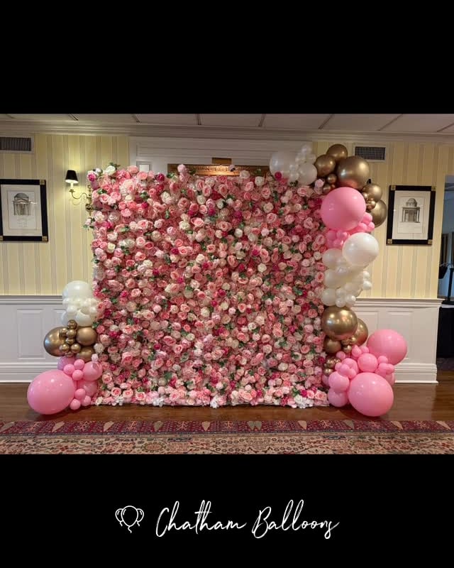 Happy 80th birthday! Flower wall is always a great idea!🌻🌷🪷